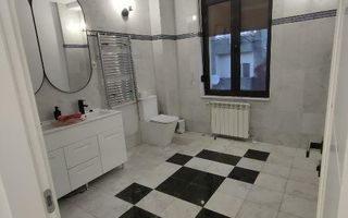 BDUL DACIA, PIATA GEMENI,  2 etaje SPATIU BIROURI - Poză 4