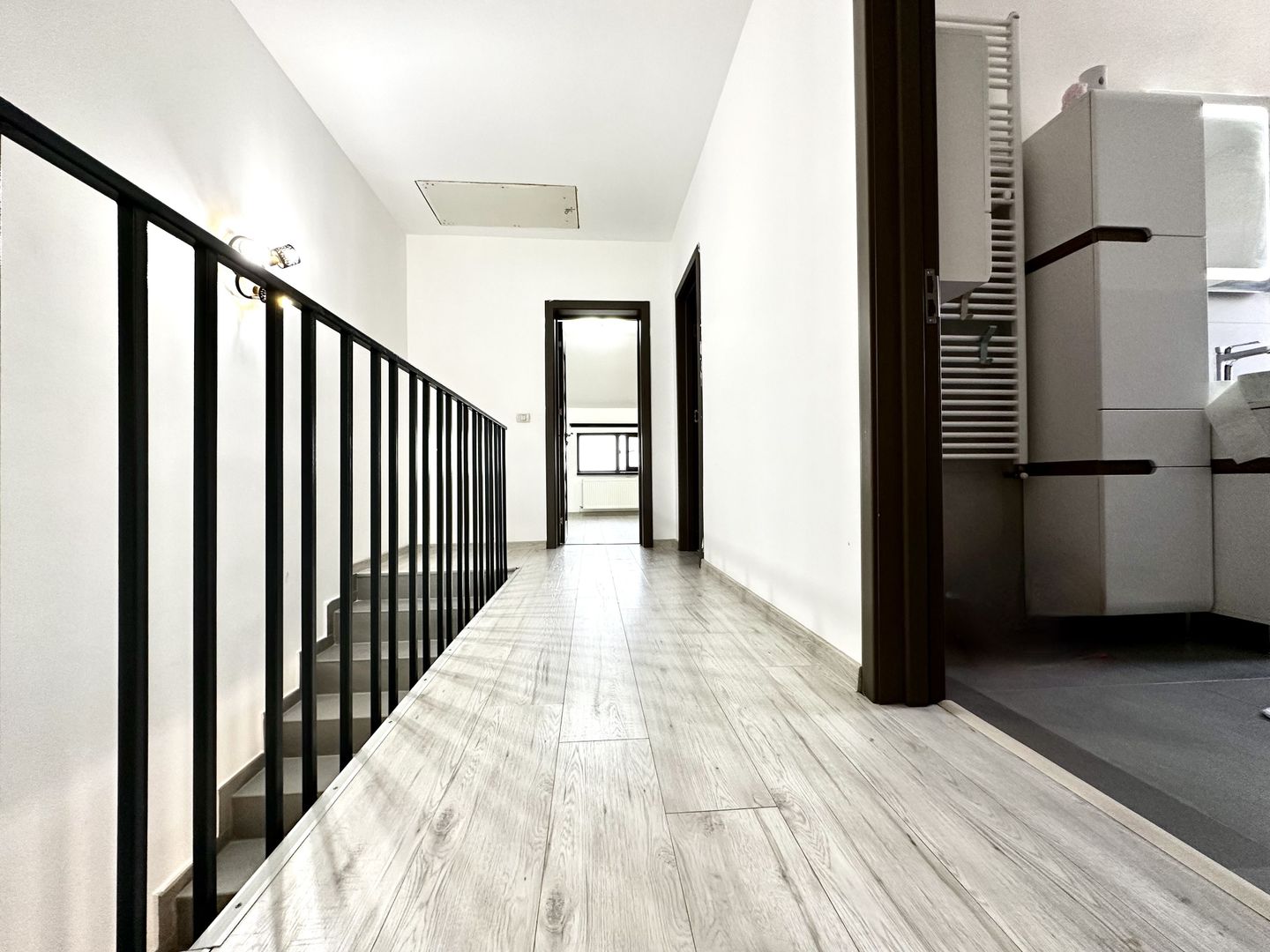 Duplex generos, 120 mp utili, modern si mobilat, in  Mosnita Veche - Poză 20