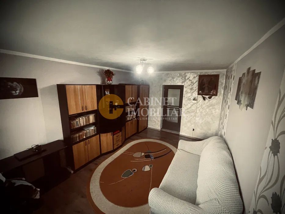 Nicolina- Apartament 2 Camere Decomandat Bloc 1984 - Poză 3