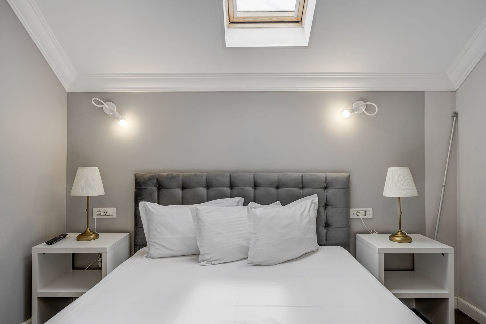 Vindem Afacerea ! Mini Hotel + Cafenea/ Restaurant ! Parcul Carol ! - Poză 44