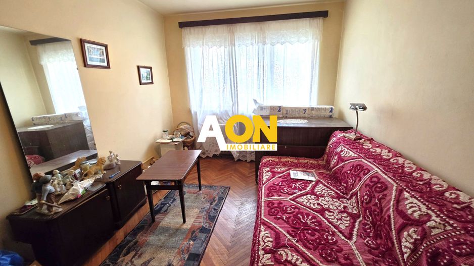 Apartament 3 camere, semidecomandat, parter, Cetate, strada Closca - Poză 9