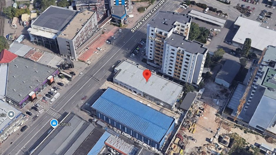 INVESTITIE. Teren cu cladire tip hala/spatiu comercial 971 mp, în Militari - Poză 1