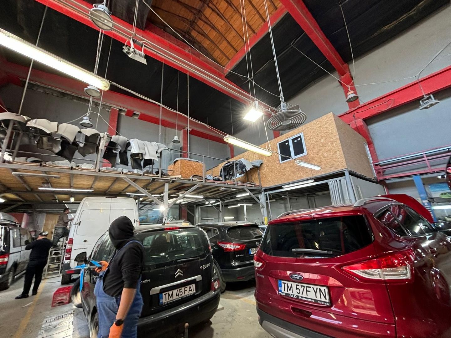 Atelier auto 590 mp cu ISU - Poză 12
