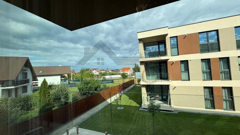 Inchiriez apartament cu 2 camere , bloc nou - Poză 11