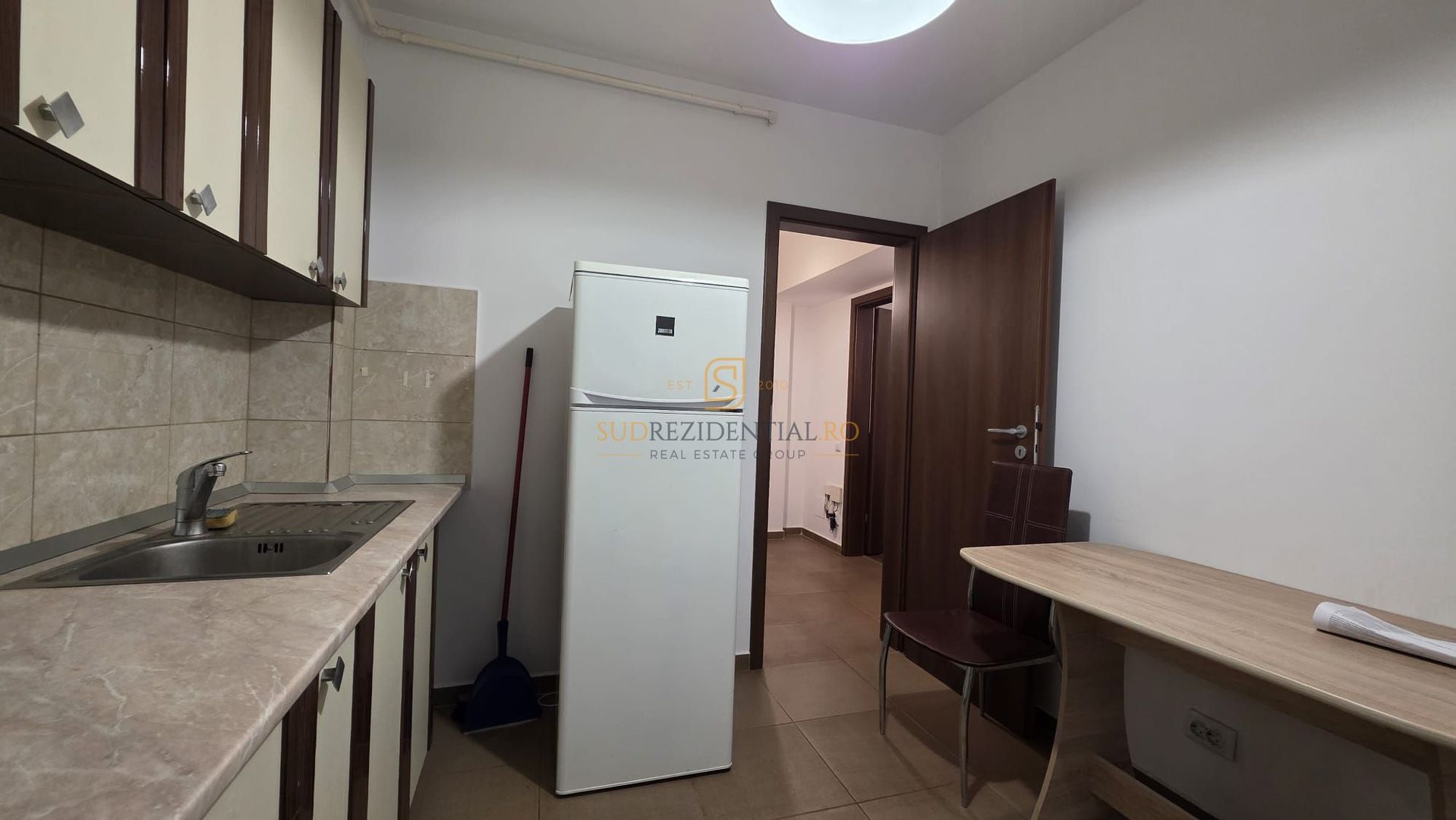 Garsonieră decomandată, disponibilă imediat–Metrou Apărătorii Patriei - Poză 6