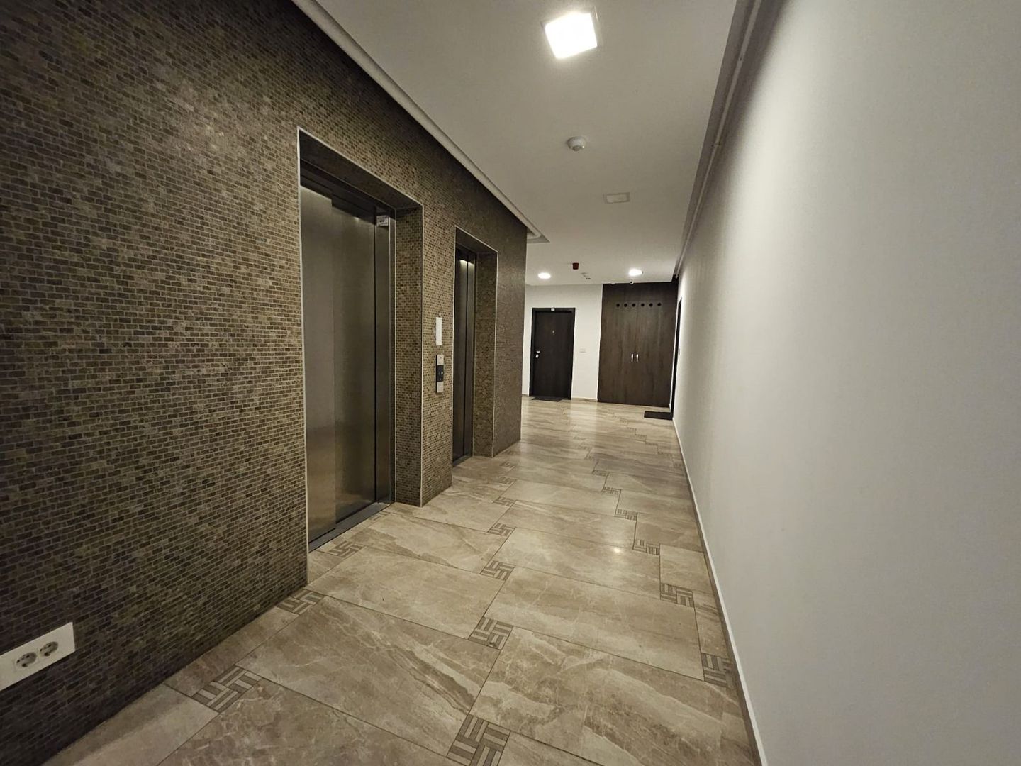 Torontalului | 2 camere + birou | 2 terase | Mobilat-Utilat | Loc de parcare - Poză 19