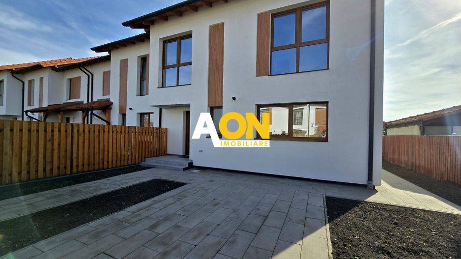 1/2 Duplex, 4 Camere, Ultrafinisat, Zona Alba - Micești - Poză 1