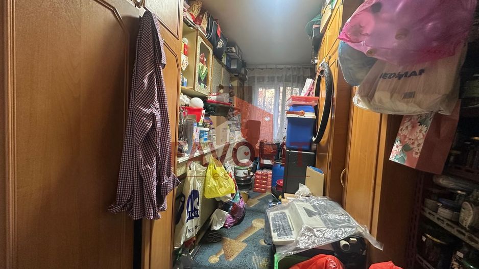 5 camere | etaj 1 | mobilat si utilat | ideal pentru inchiriere | - Poză 11