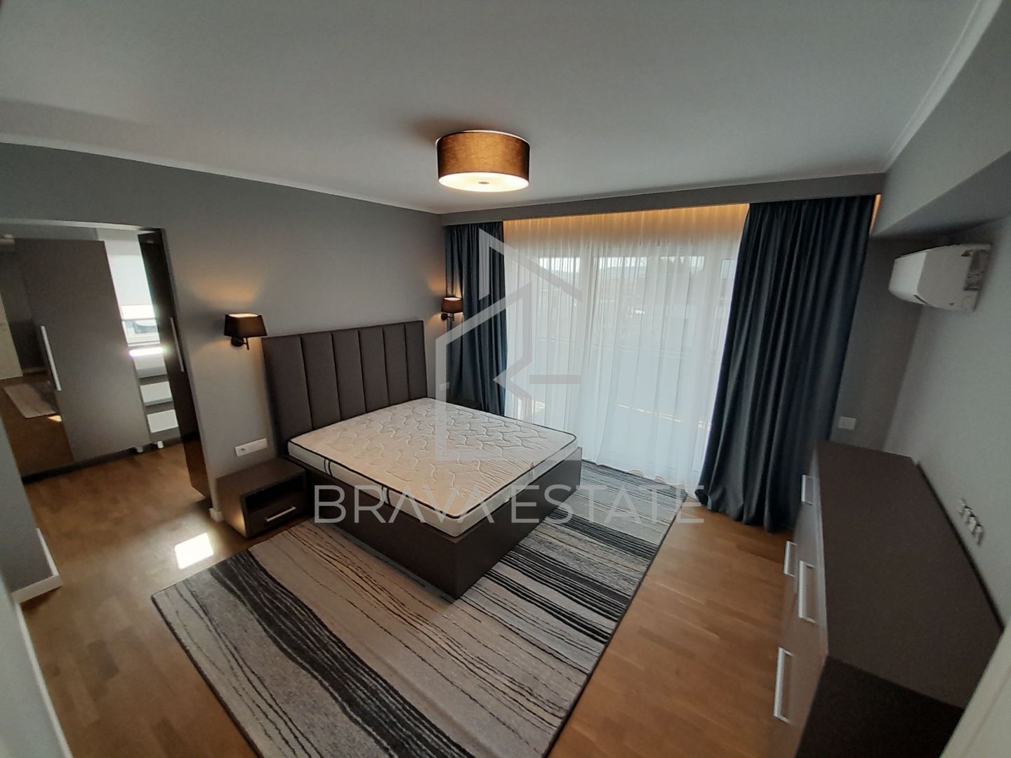 NOU! Penthouse 3 camere, ultrafinisat, terasa, 2 parcari, Buna Ziua - Poză 4