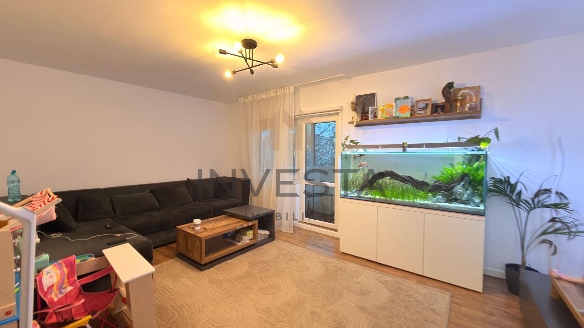 Apartament cu 4 camere decomandate, etajul 1, bloc reabilitat! - Poză 9