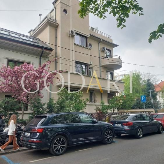 Penthouse cu terasă și vedere către parc | Vilă Art Deco–Bauhaus - Poză 21