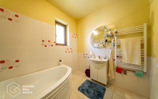 Casa 4 camere si mansarda, teren 1014 mp, comuna Vladimirescu - Poză 12