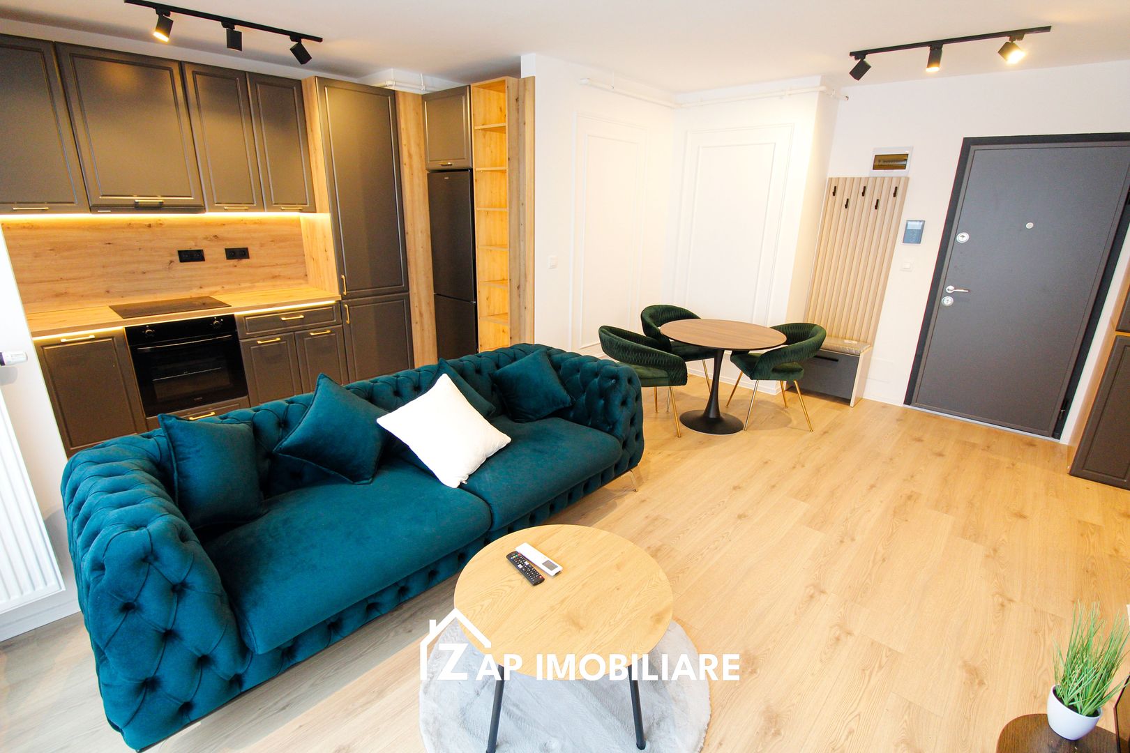 Premium 2 Camere Maurer | Parcare  | Echipat LUX - Poză 4
