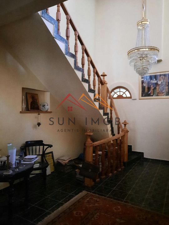 Casa tip conac, teren 4000 mp, finisaje deosebite, garaj, Prahova - Poză 11