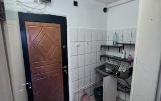 Garsoniera 22 mp | Zona Lazaret | Etaj 1 - Poză 7