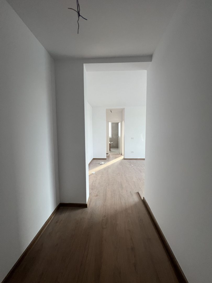 Apartament 2 cam bloc nou zona Selgros - Poză 11
