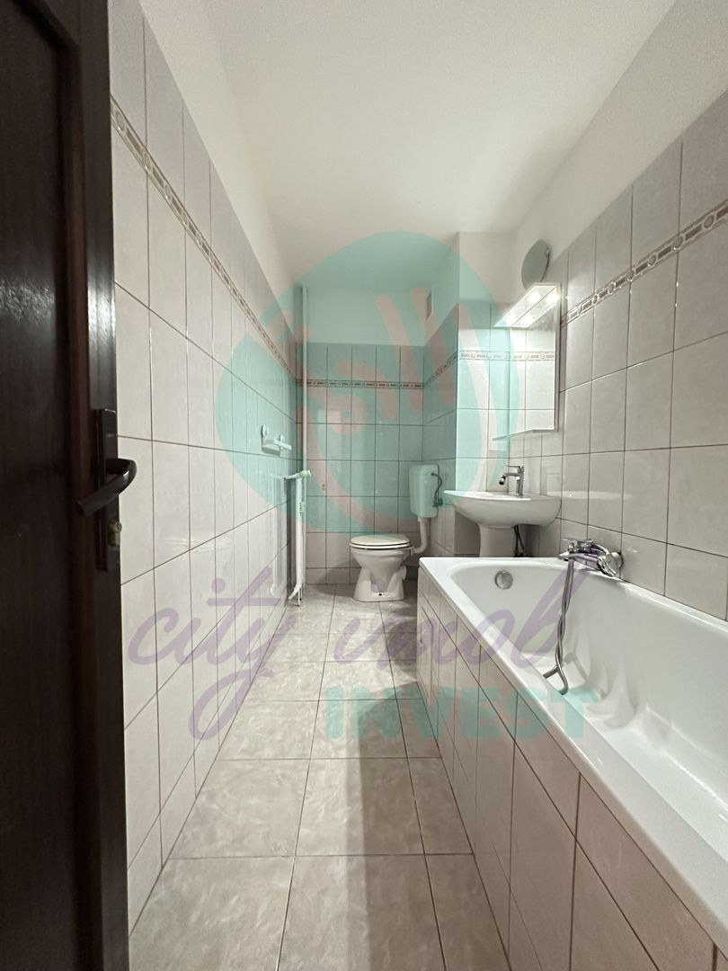 Piata ALBA IULIA - Vedere PANORAMICA - Poză 13