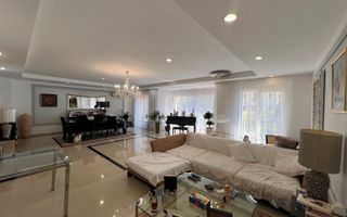 Vila 5 camere de inchiriat in Cosmopolis - Poză 1