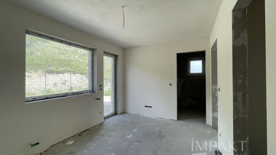 Casa individuala, dispusa trei nivele in Chinteni! - Poză 12