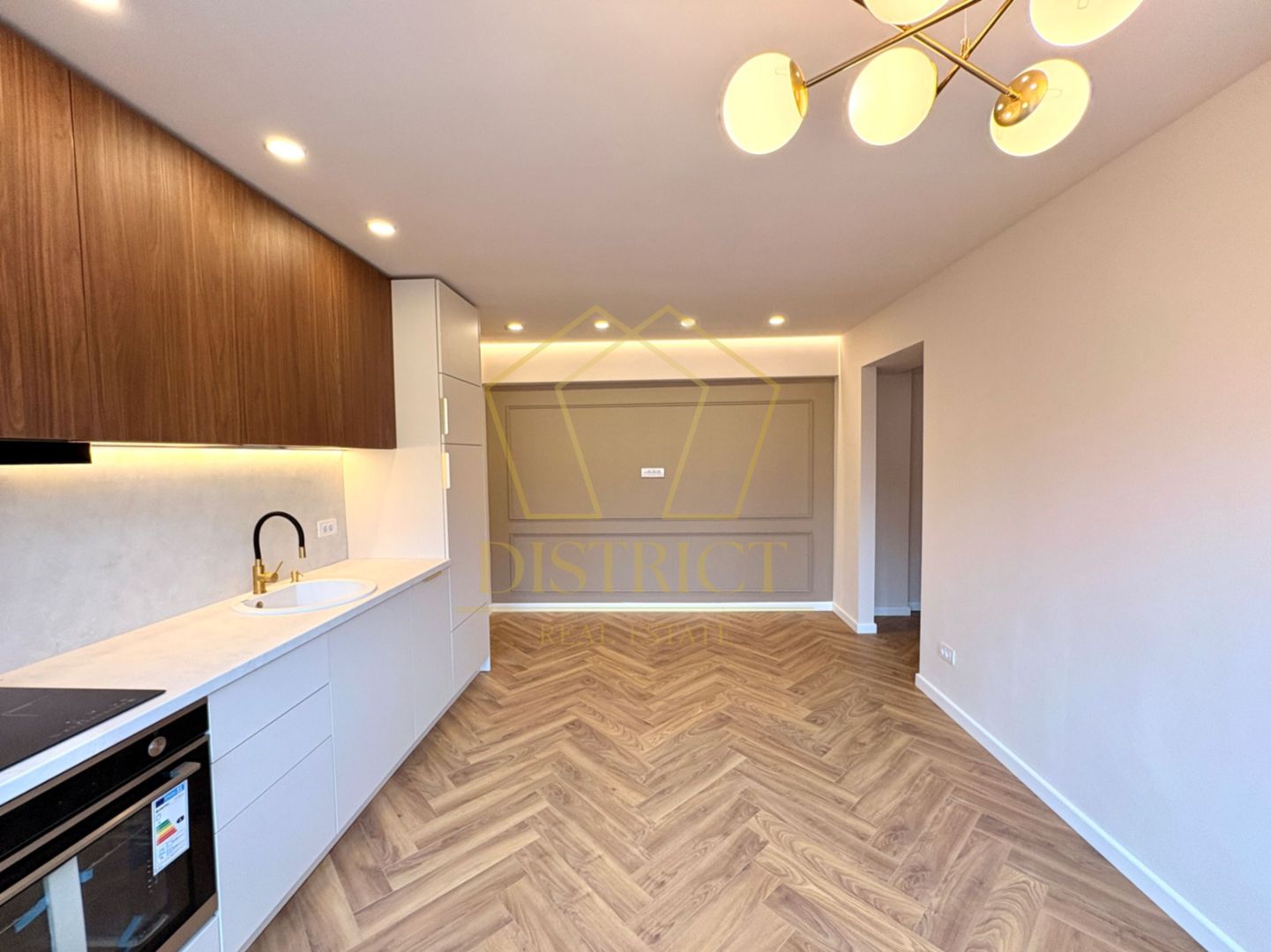 Apartament superb cu 3 camere | Ultracentral - Poză 3
