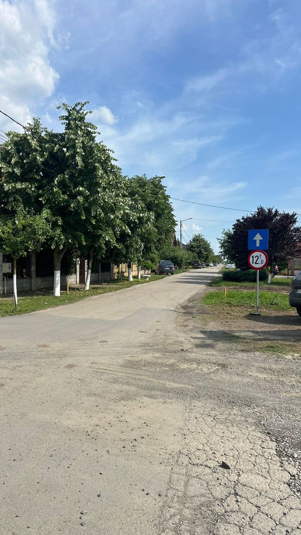 TEREN LOCUINTE COLECTIVE SI FUNCTIUNI COMPLEMENTARE - Poză 2