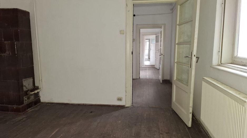 URGENT!, vila singur curte, TEREN IN PROPRIETATE, libera, NEGOCIABIL - Poză 5