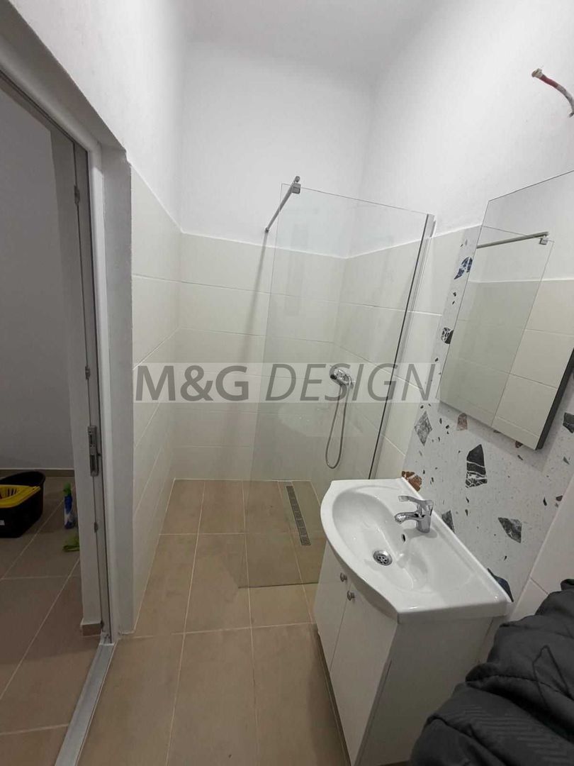 Apartament 1 camera la curte comuna cu centrala - Poză 3