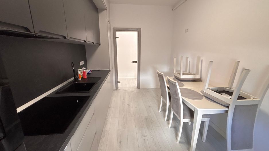 Apartament cu 3 camere si 2 locuri de parcare - Arhitectilor - Poză 3