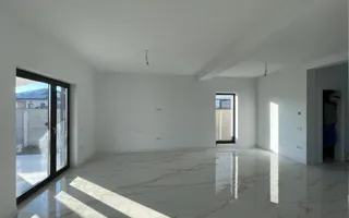 Duplex despartit prin camera tehnica - finisaje premium - Poză 13
