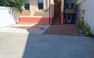 Vilă D+P+M | Tineretului | 145 mp | Curte 132 mp | 5 locuri de parcare - Poză 1