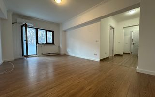 COLENTINA - Teiul Doamnei | 3 Camere Nemobilat | Boiler - Poză 1