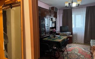 Apartament decomandat, 3 camere, zona Mall Electroputere - Poză 2