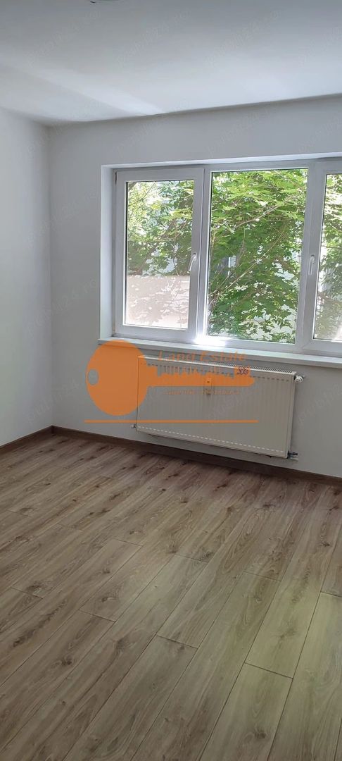 Apartament 3 Camere Complet Renovat | 15 Minute Metrou Crângași - Poză 3