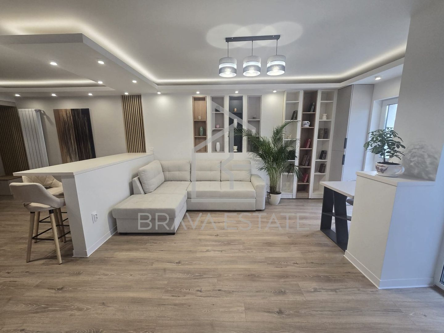 Apartament 58mp, 2 camere ,zona Tăietura Turcului . - Poză 16