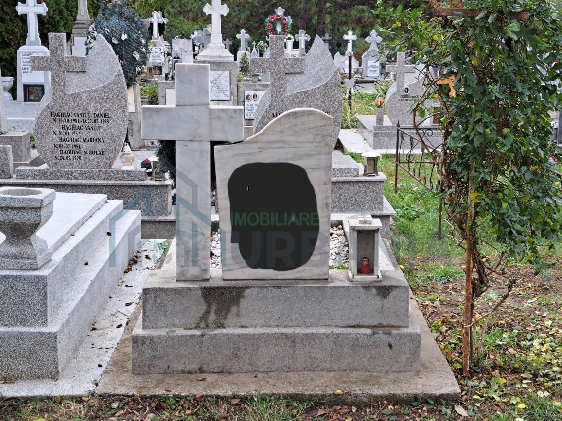 Loc de veci în Cimitirul Eternitatea, Iași – Criptă două nivele, monument din marmură - Poză 2