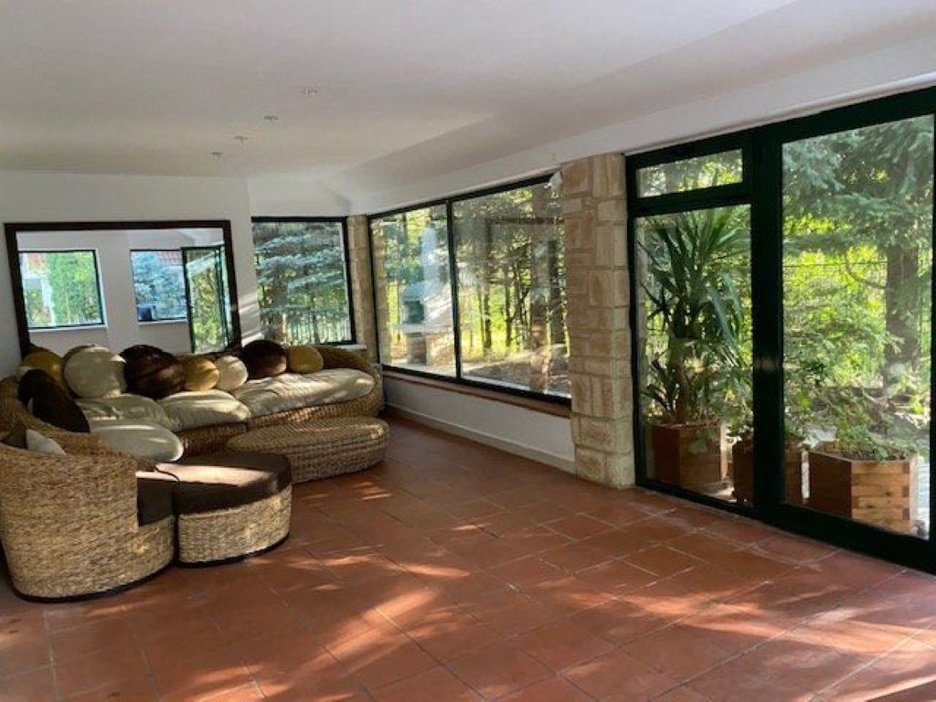 Vila spatioasa de inchiriat | gradina generoasa si piscina |Pipera - Poză 1