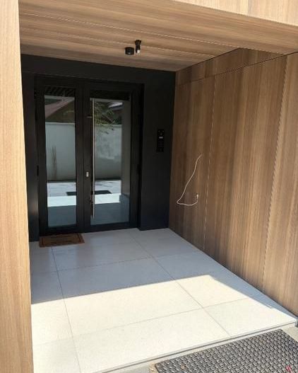 Vanzare Apartament premium 3 camere, parter, 2 băi, parcare subterană, Marriot - Poză 1
