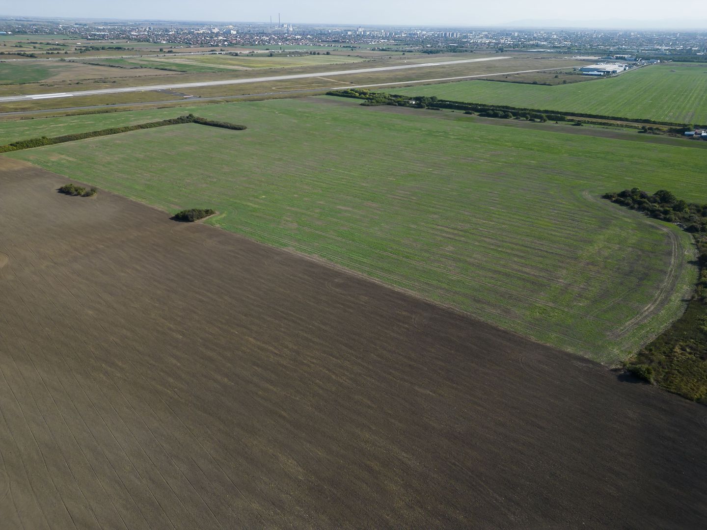Teren intravilan în zona Aeroportului Arad - Poză 7