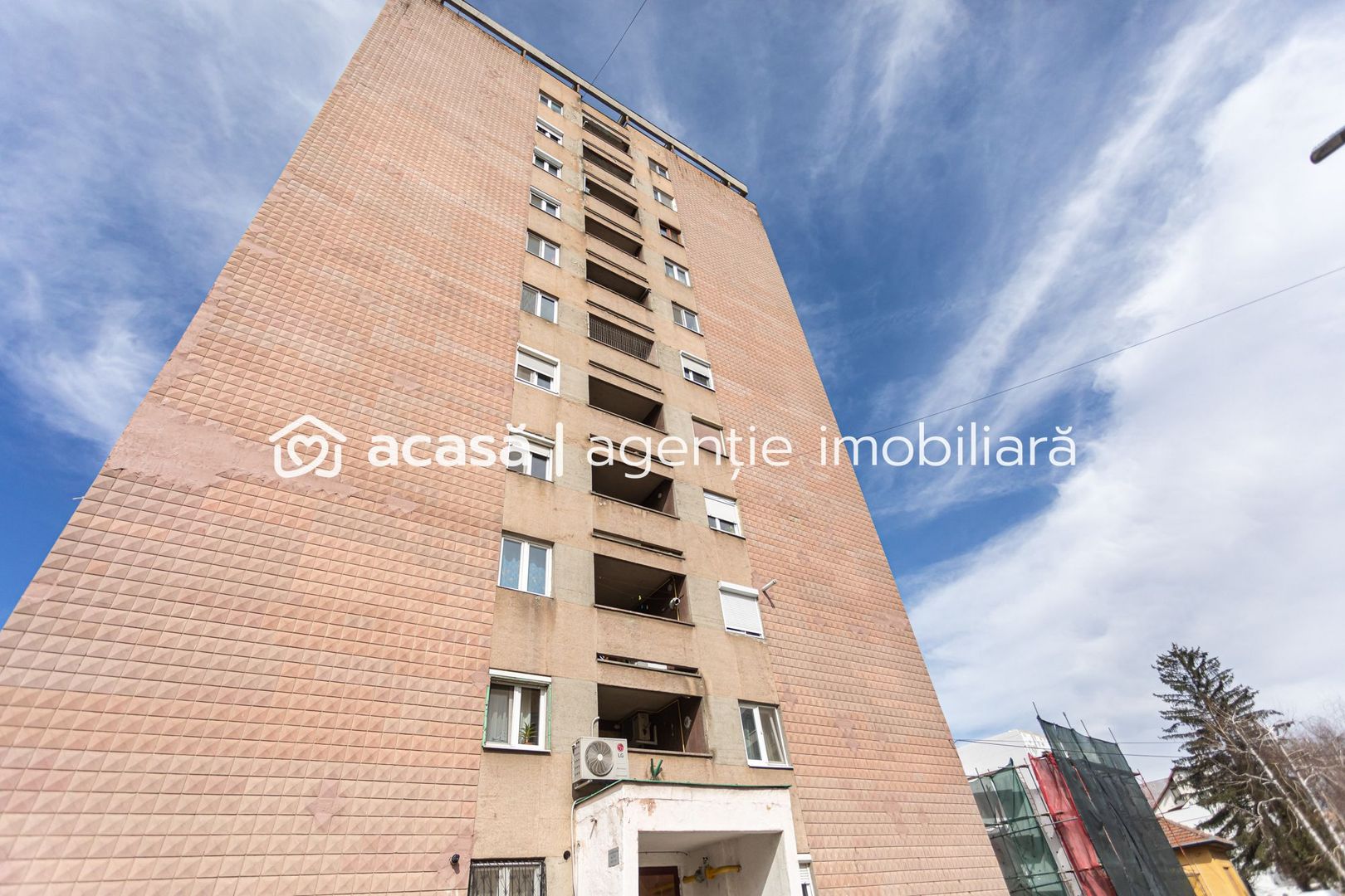 Apartament decomandat cu 2 camere zona Boul Roșu - Poză 2