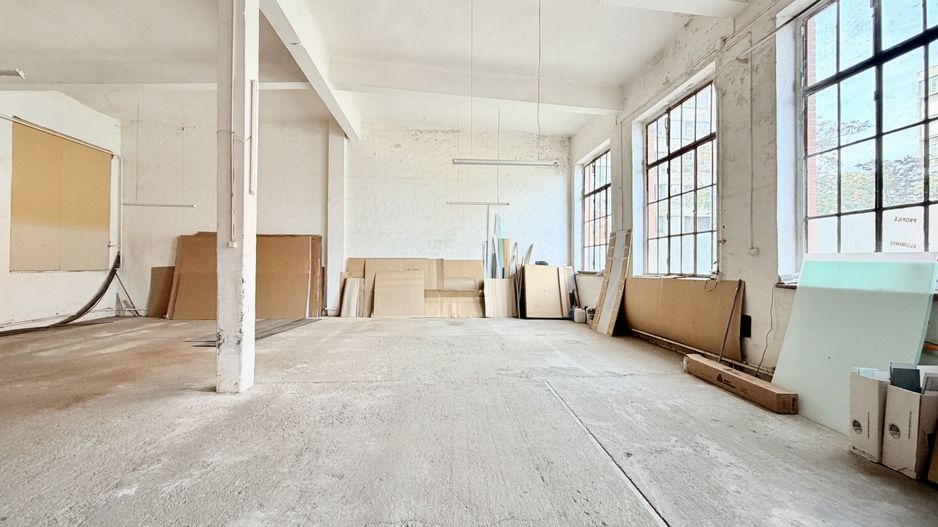 Hală de închiriat – zona Gării de Nord - Poză 1