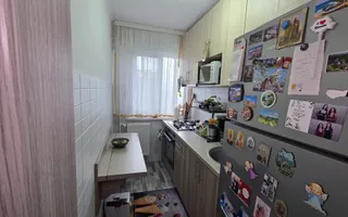 Apartament cu 3 Camere -complet renovat ,Ostroveni Narciselor - Poză 13
