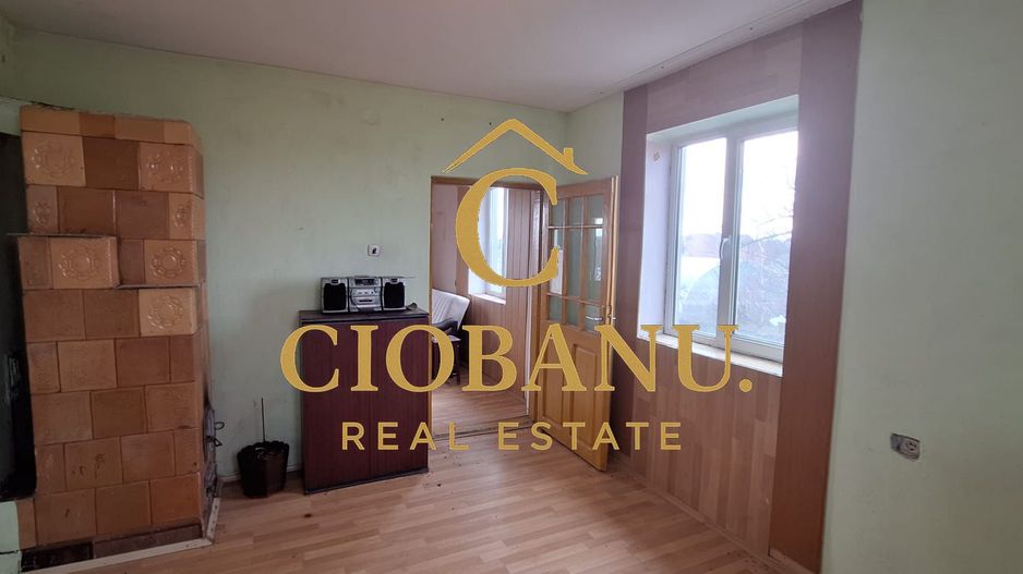 Apartament 3 camere de vanzare in comuna Carcea - Poză 12