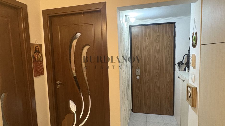 Apartament cu 3 camere de vânzare Dristor / Fizicienilor - Poză 12