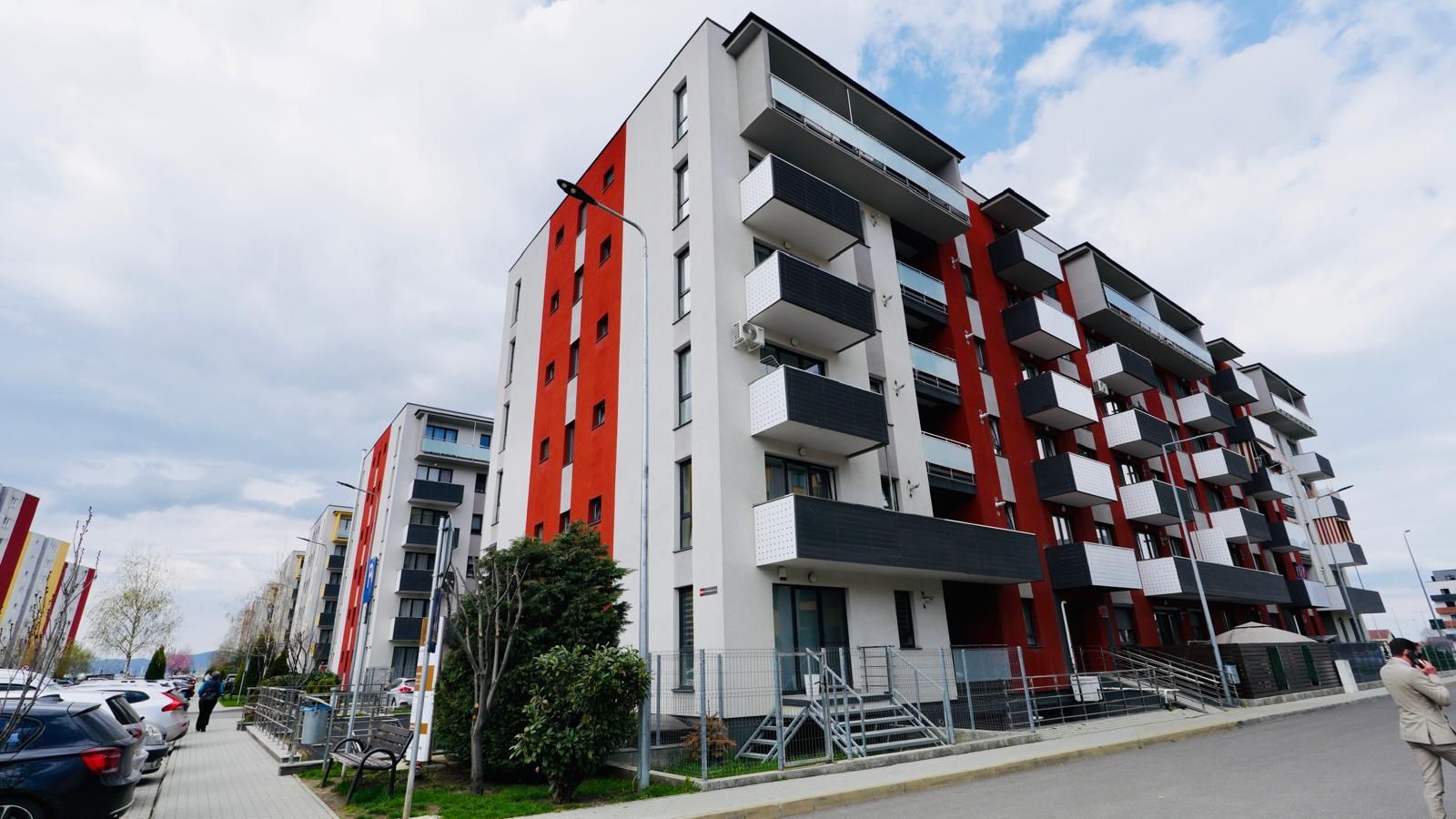 Apartament 2,5 camere de Vânzare - Avantgarden 3 Bartolomeu - Poză 1