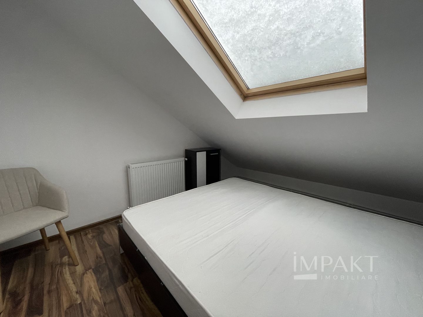 Apartament cu 3 camere de închiriat în Zorilor - Poză 8