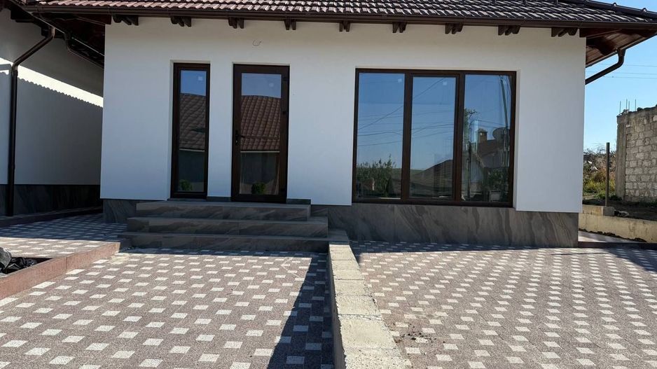 Casă în comuna Grătiesti, satul Hulboaca - Poză 1