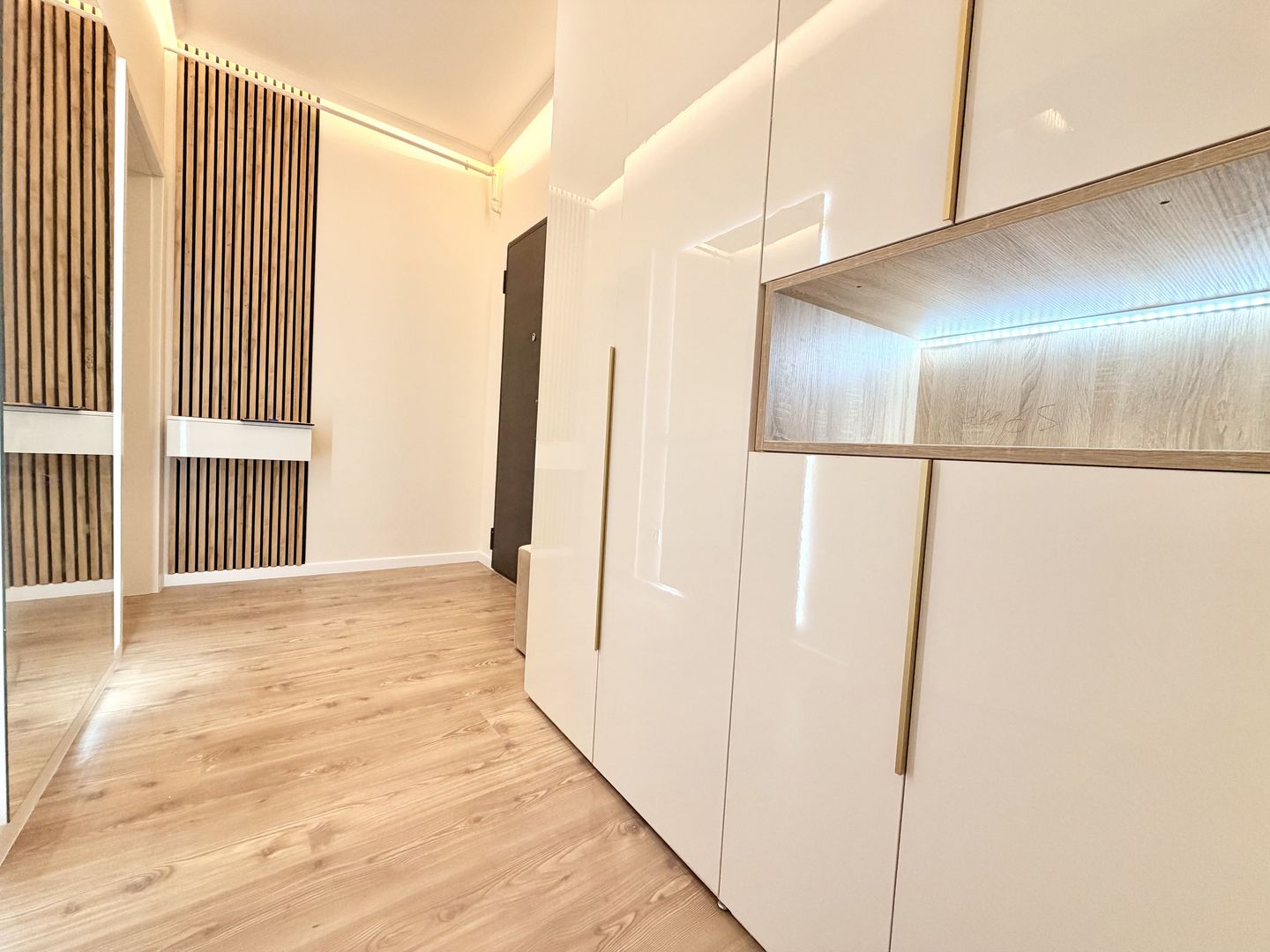 Garsonieră mobilată PREMIUM Exigent Plaza Residence Faza 5 Lujerului Politehnica - Poză 9