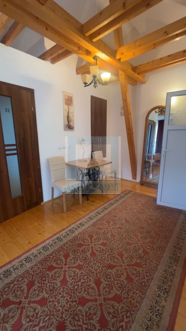 Pensiune superbă de închiriat in Predeal - Poză 1