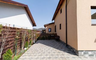 Casă spațioasă 4 dormitoare Sânpetru, 500 mp teren, mobilată complet - Poză 19