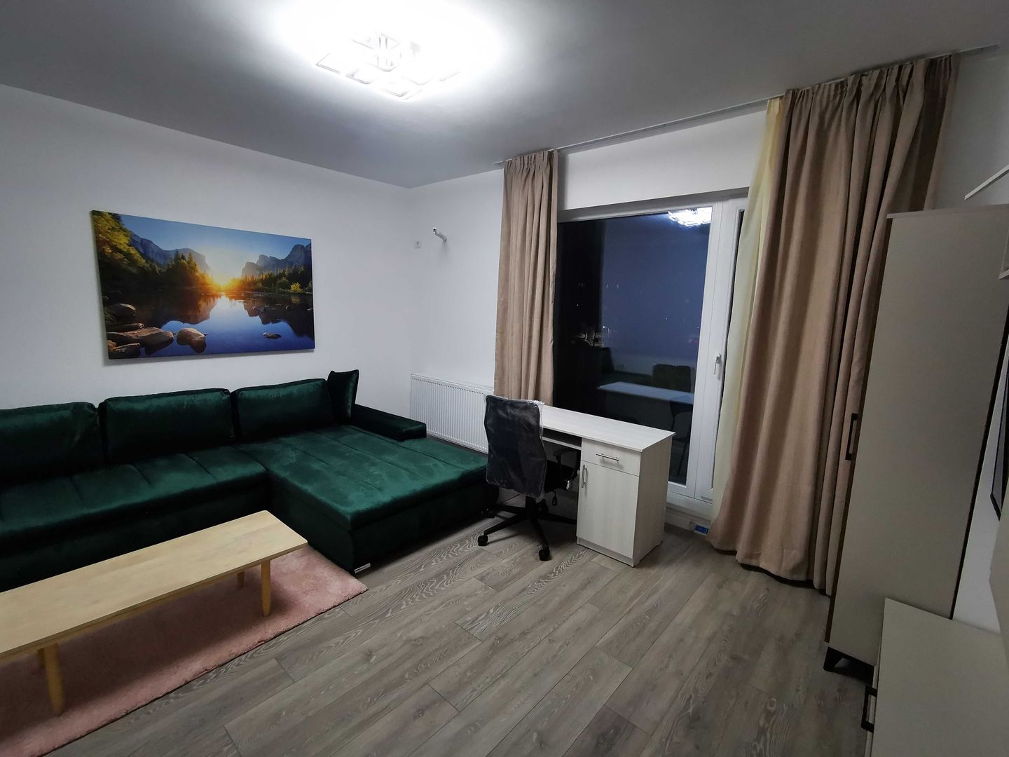 DE INCHIRIAT apartament 3 camere, situat în zona Berceni BLOC NOU - Poză 1